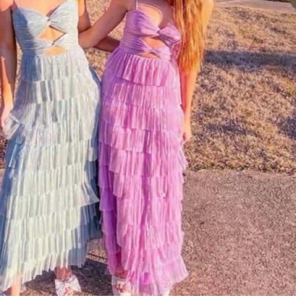 NWT Gianni Bini Grace Metallic Plisse Sweetheart Neck Cut-Out Tiered Dress Sz 8 - Picture 9 of 10